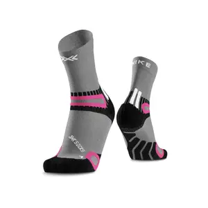 trek-expert-1570270