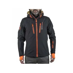 trek-expert371406
